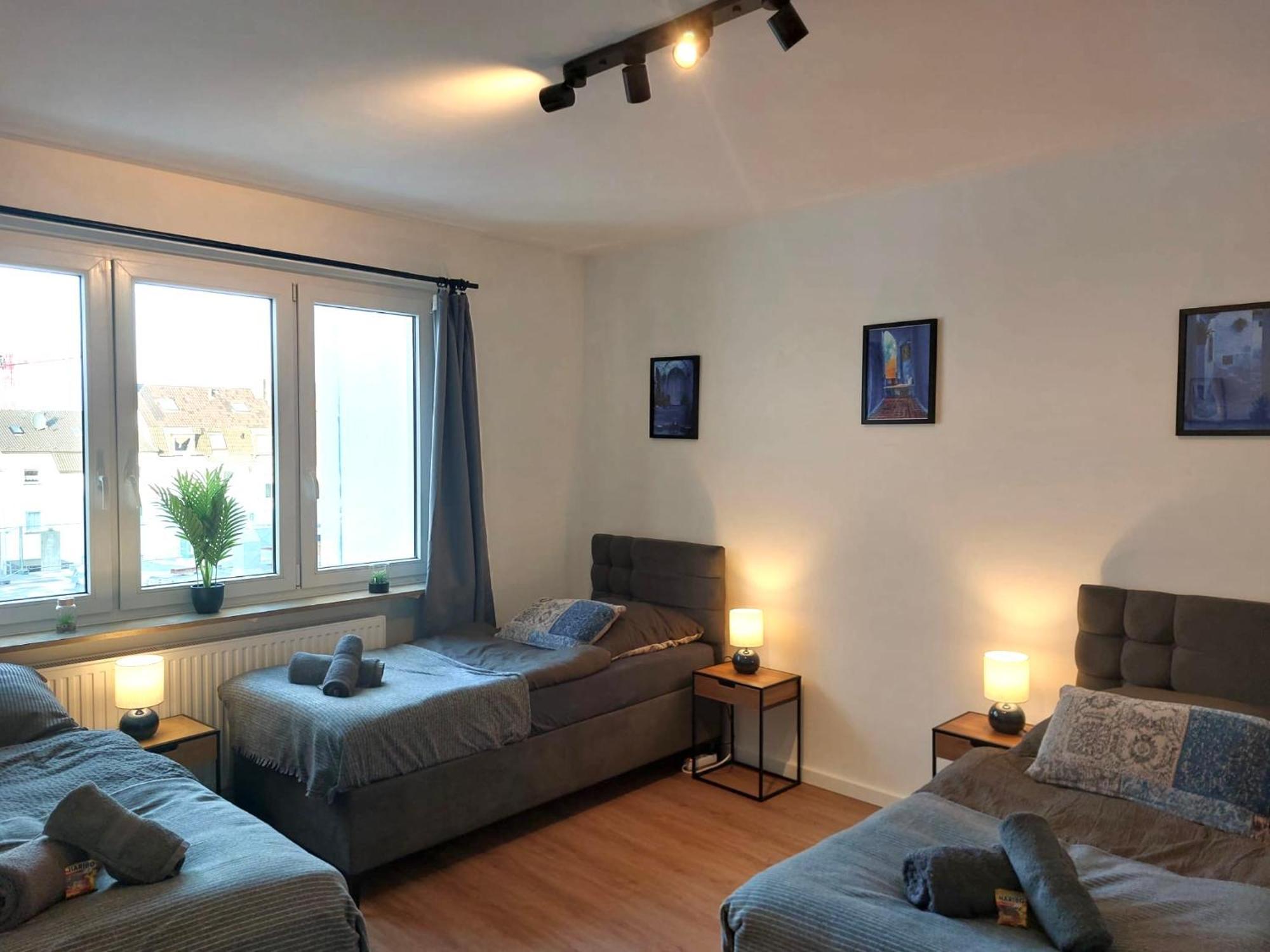 Апартаменти Rtr Essen - Fuer Bis Zu 8 Personen - Voll Ausgestattet - Zentral Limbecker Platz - Messe - Uniklinikum - Smart Tv - Modern Екстер'єр фото
