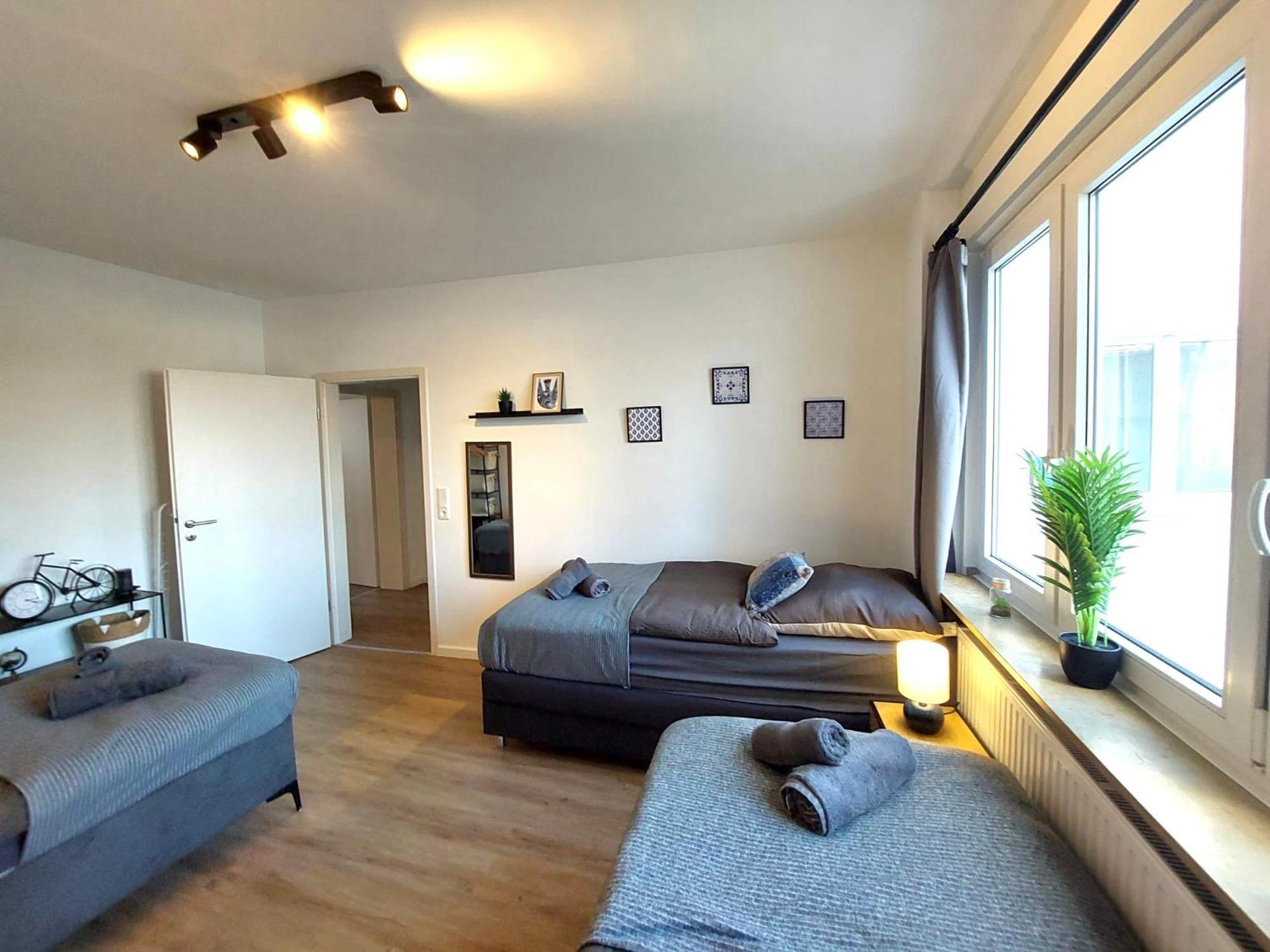 Апартаменти Rtr Essen - Fuer Bis Zu 8 Personen - Voll Ausgestattet - Zentral Limbecker Platz - Messe - Uniklinikum - Smart Tv - Modern Екстер'єр фото